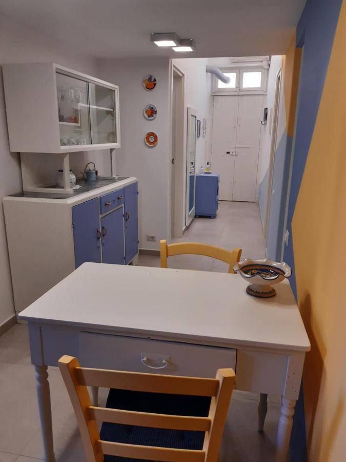 Casa Vacanze Rosa Aci Trezza Extérieur photo