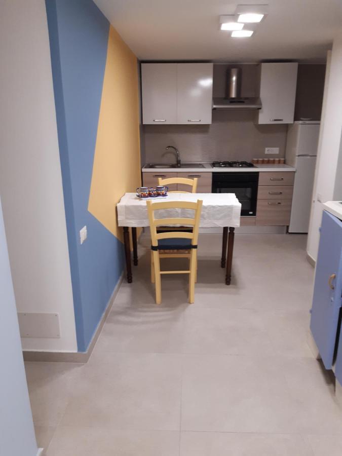 Casa Vacanze Rosa Aci Trezza Extérieur photo