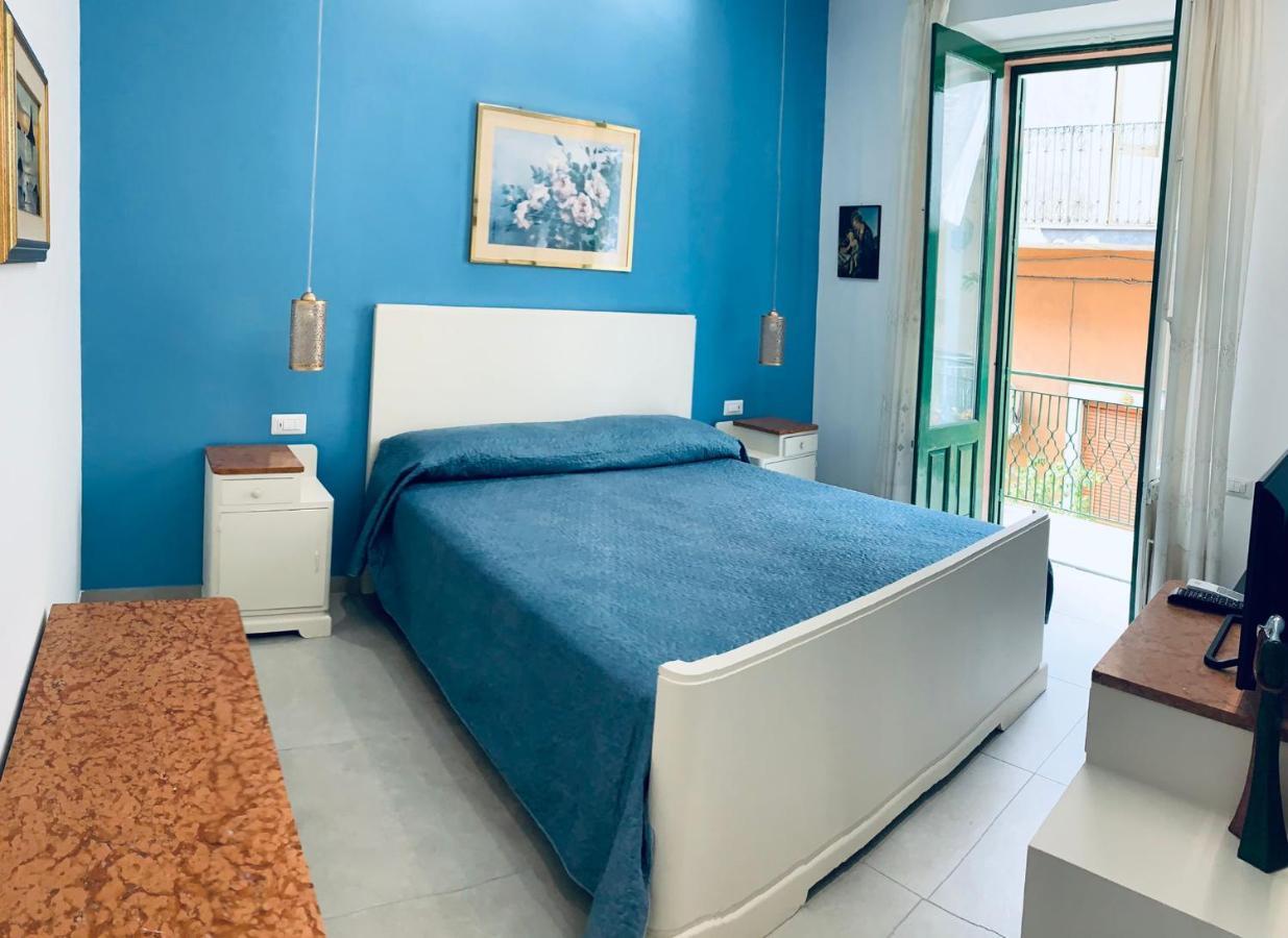 Casa Vacanze Rosa Aci Trezza Extérieur photo